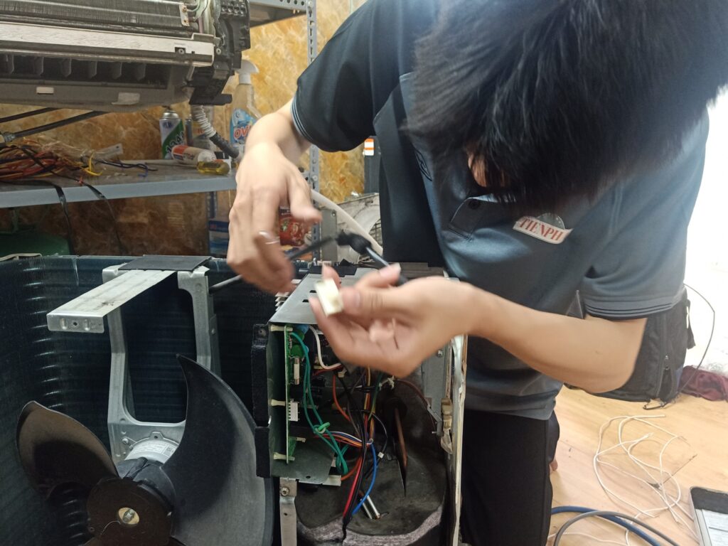 đánh giá thợ sửa điện lạnh chuyên nghiệp