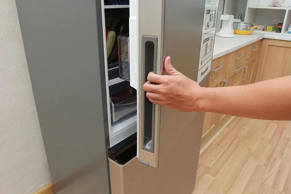 khăc phục lỗi tủ lạnh bị chảy nước