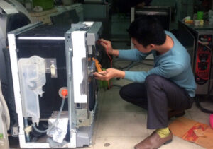 thợ sửa máy rửa bát quận long biên tại nhà