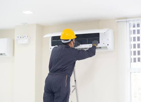 sửa điều hòa tại vinhomes metropolis liễu giai
