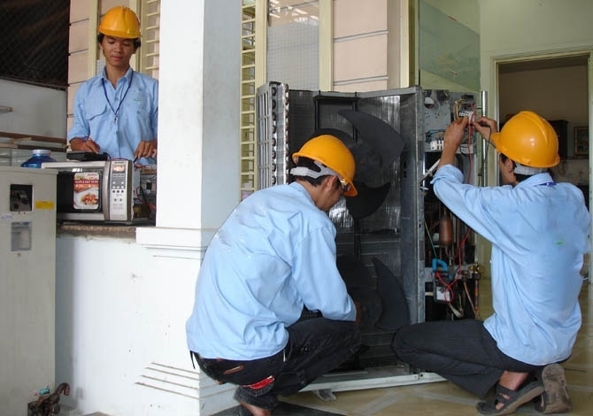 sửa máy lạnh tại vinhomes golden river
