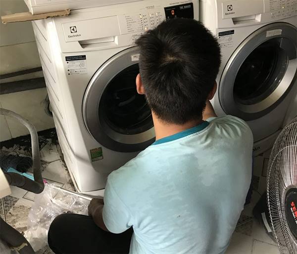 thợ sửa máy giặt quận 10 tại nhà