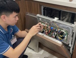 sửa máy rửa bát tại Khai Sơn City - Quận Long Biên
