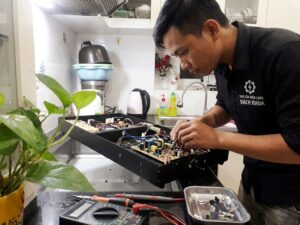 sửa bếp từ tại thạch thất chuyên nghiệp