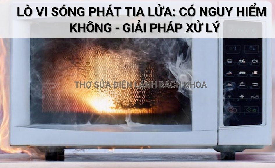 lò vi sóng phát ra tia lửa