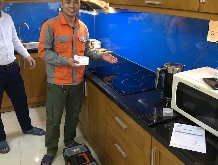 nguyên nhân bếp từ tự ngắt khi đang nấu và cách xử lý an toàn