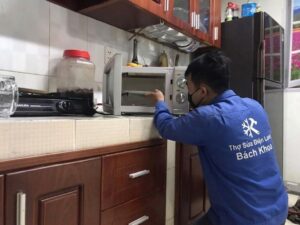 bao lâu nên bảo dưỡng lò vi sóng 1 lần