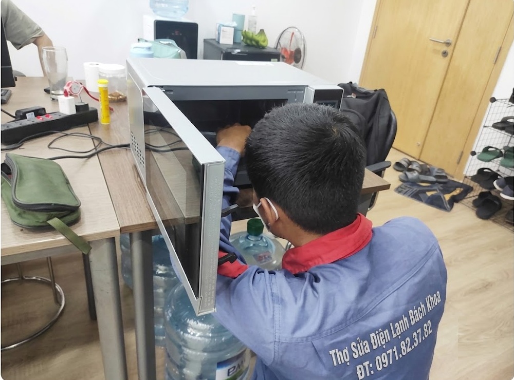 sửa lỗi lò vi sóng không quay hiệu quả tại nhà